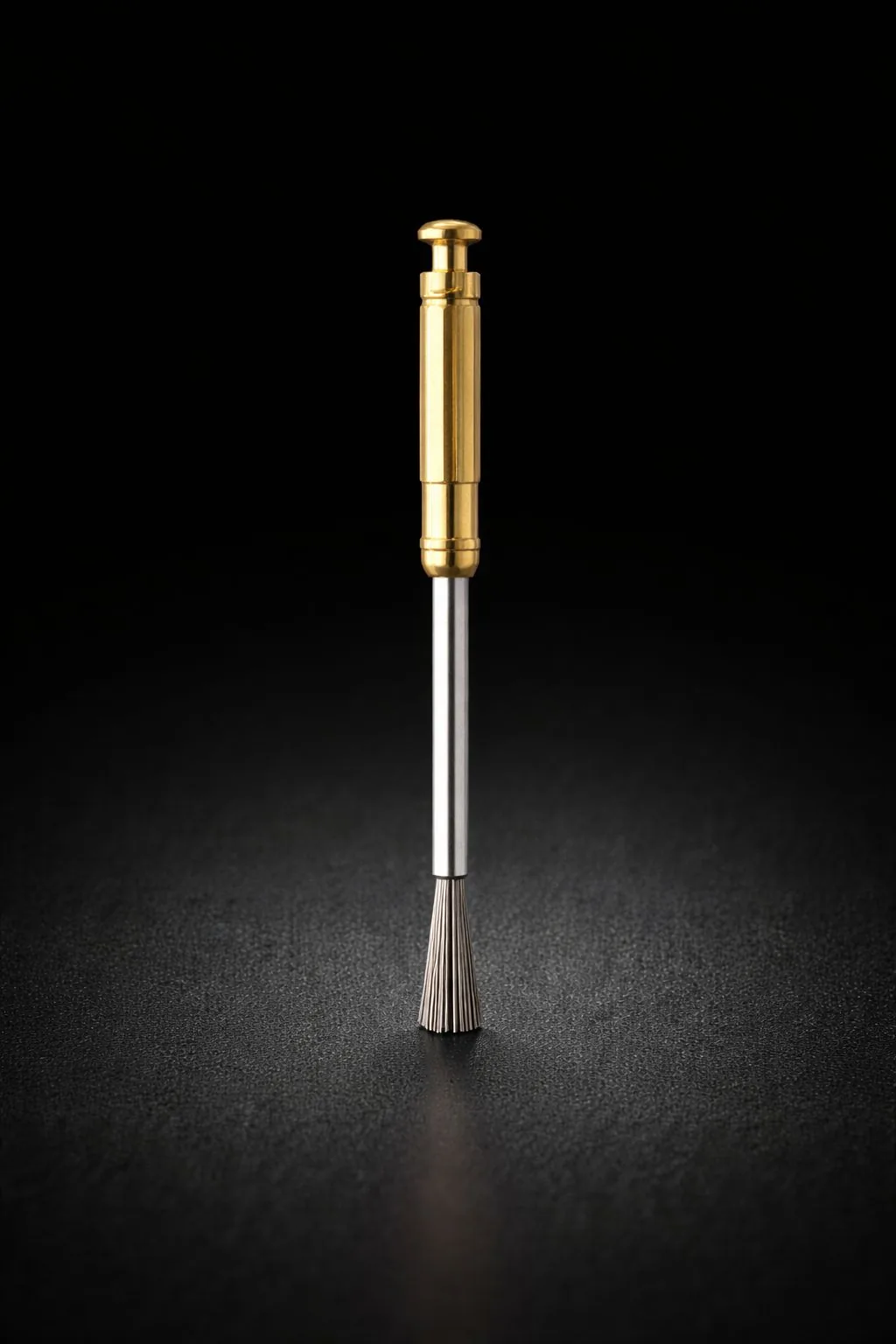 Implant cleaning titanium brush